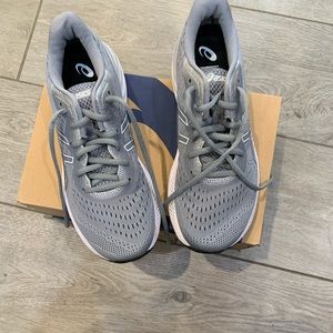 Women’s ASICS shoes